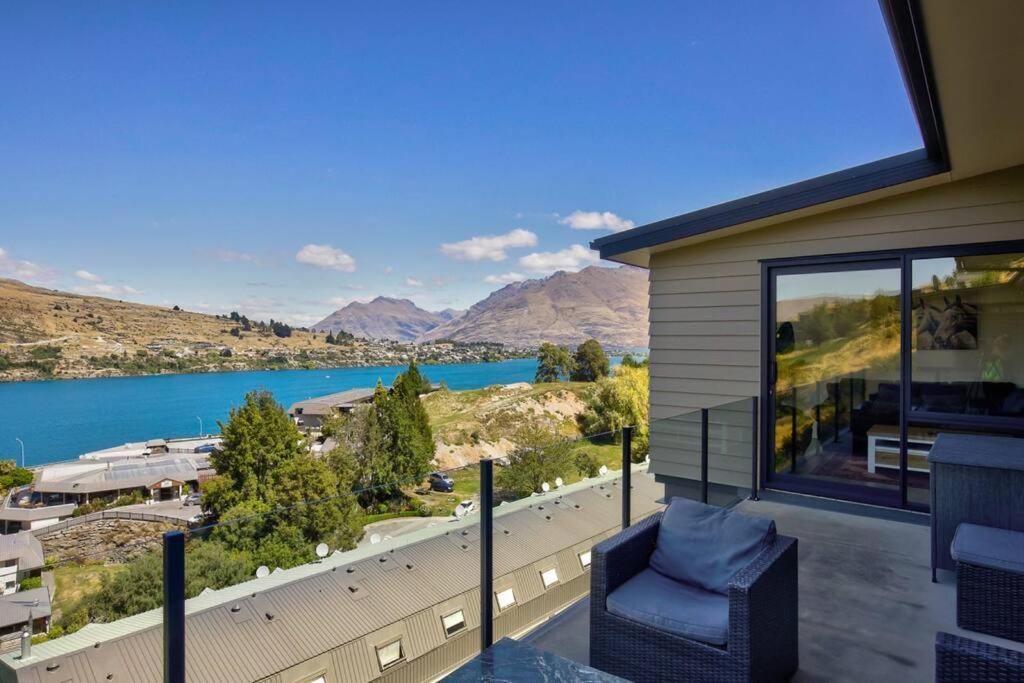 4 Bedroom Stunning Modern Family Home Queenstown Extérieur photo
