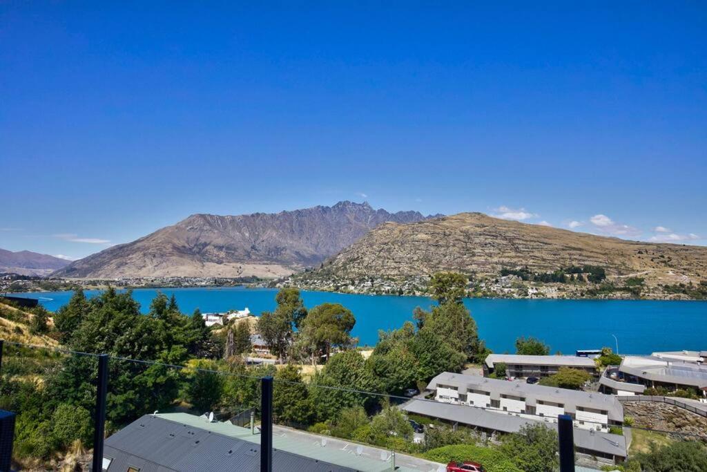 4 Bedroom Stunning Modern Family Home Queenstown Extérieur photo